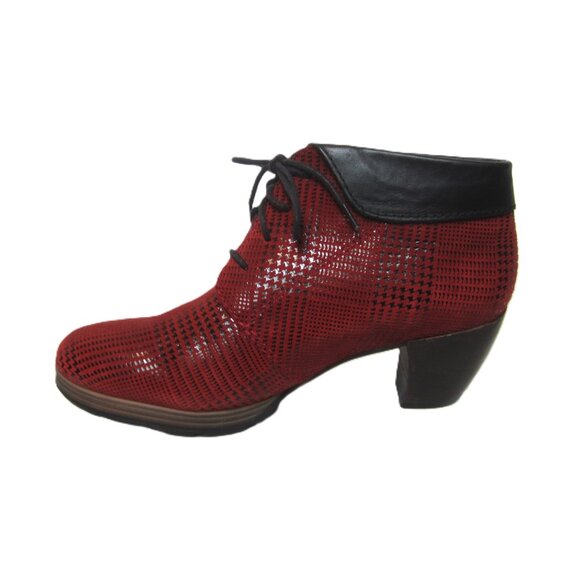 Wolky Size 40 US 9 Jacquerie Red Black Heeled Booties Boots Womens Plaid - Picture 3 of 10
